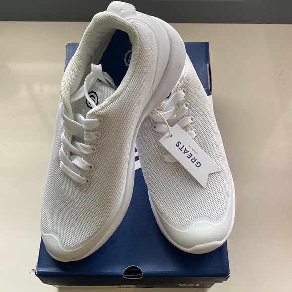 The Greats Bab Low V.2 White Sneaker - Picture 2 of 7